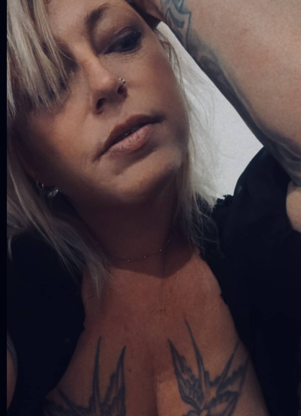 Ginger - sie liefert getragene Tangas