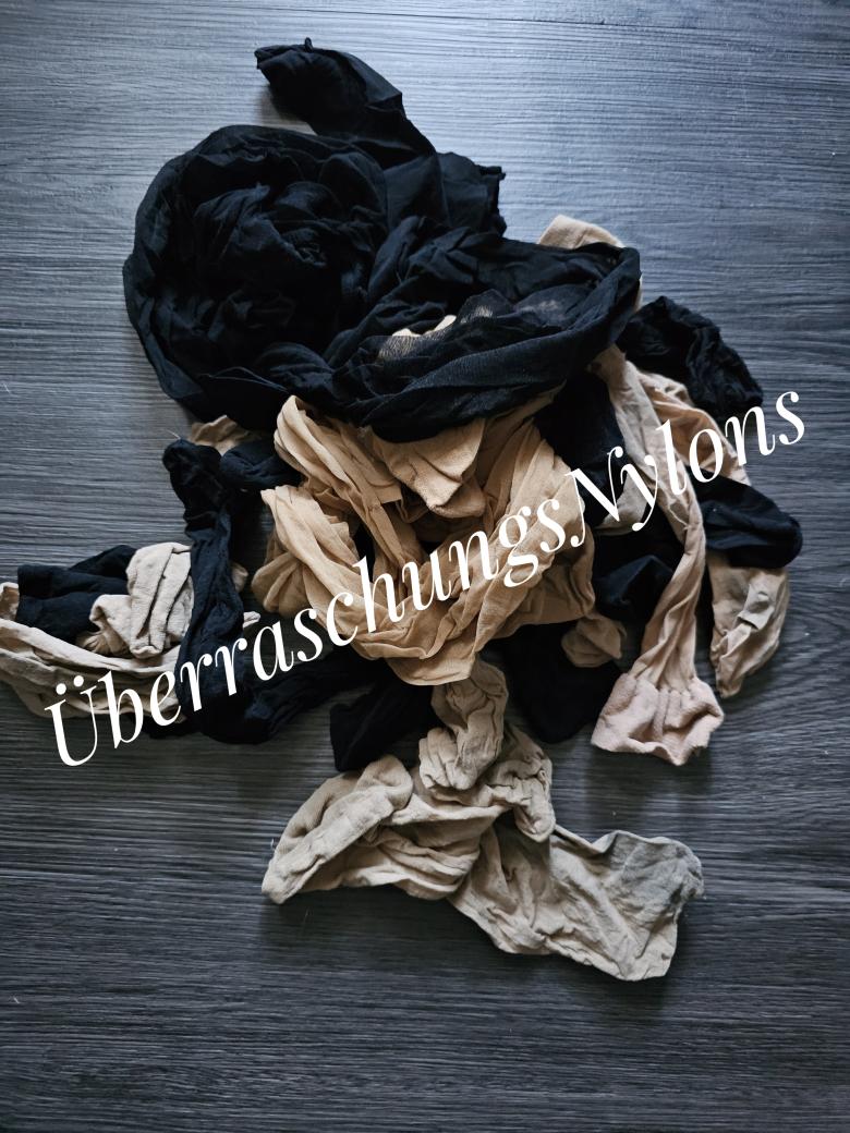 ÜberraschungsNylons