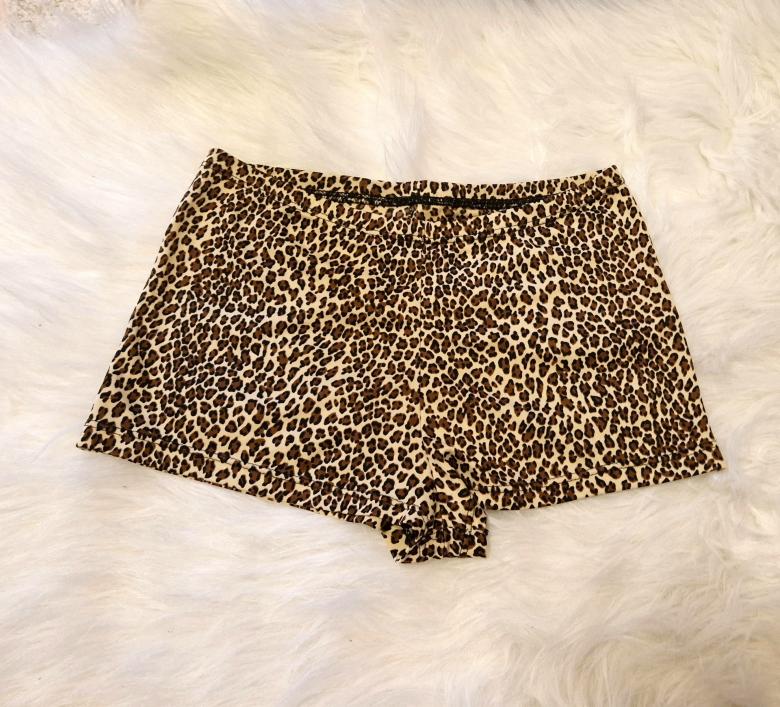 Leo Panty