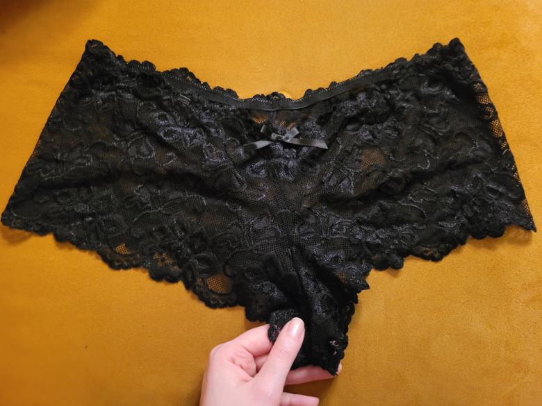 Sexy juicy Spitzenhöschen