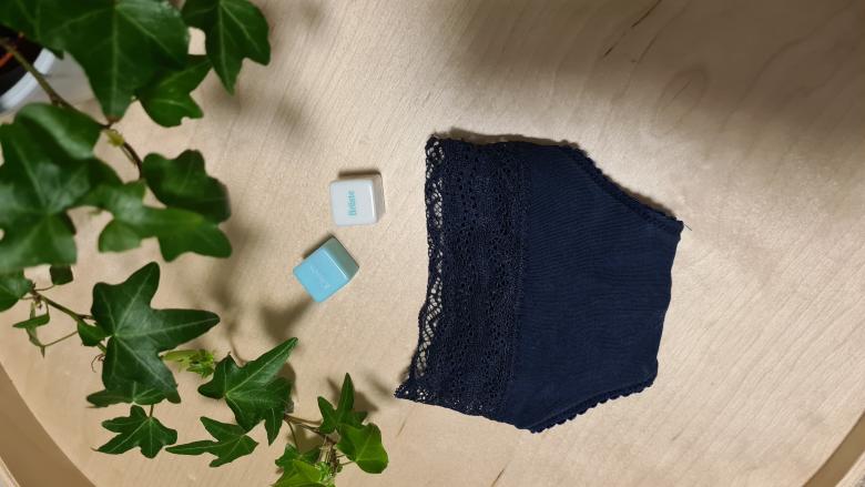 Blue String