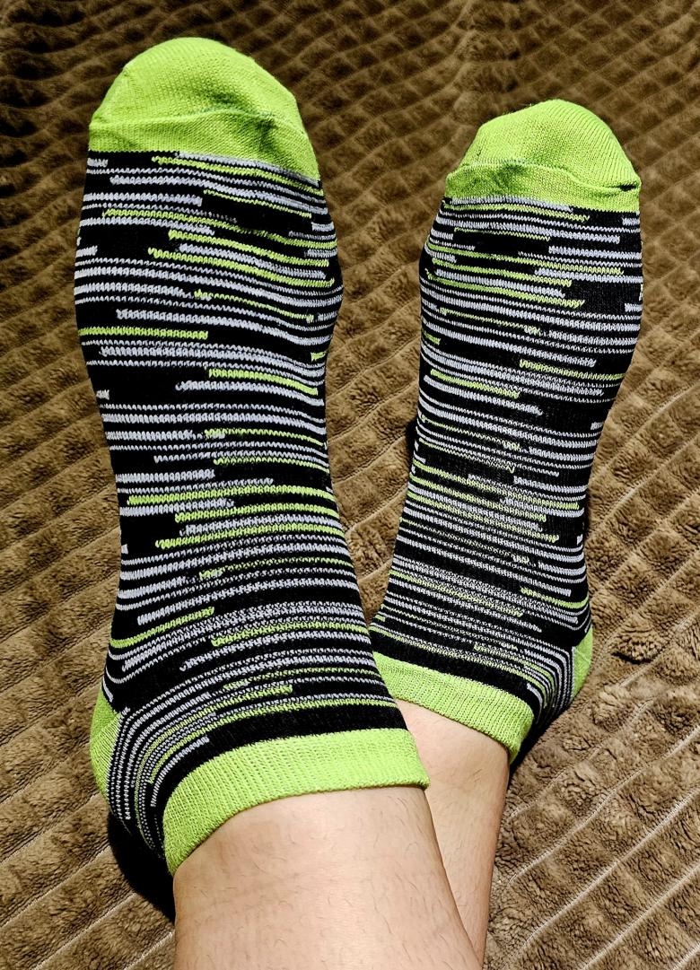 Auf Wunsch getragene Socken