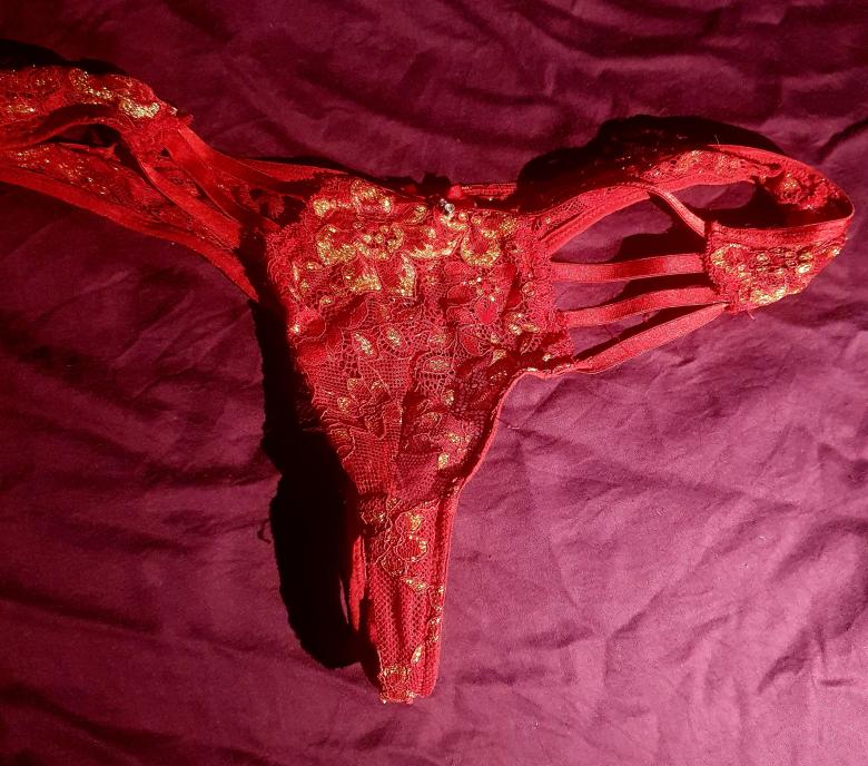 Sexy string