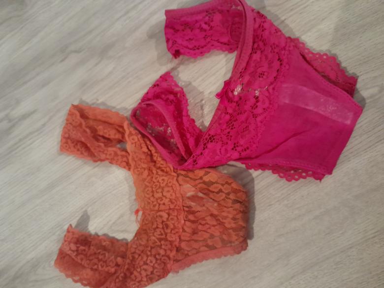 2 Neon Slips