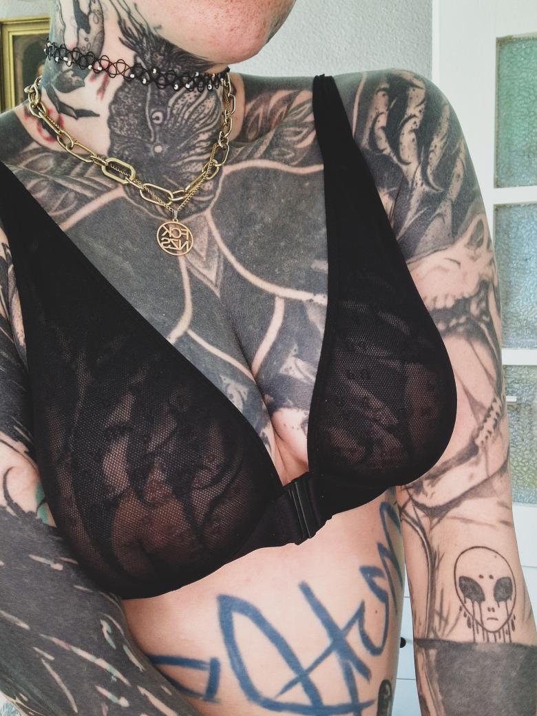 Bra