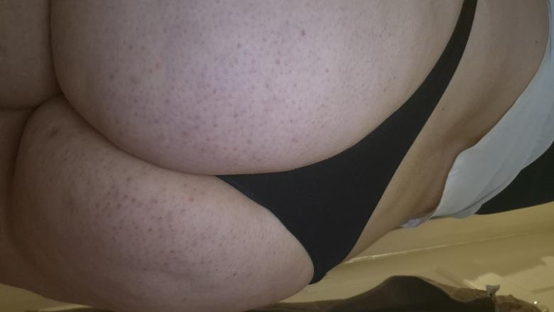 Cremig veredelter Baumwollslip