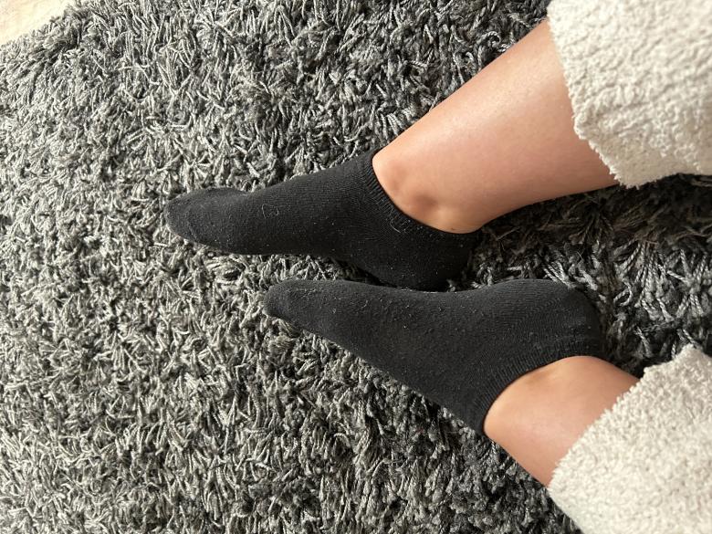 Stinkende Socken Schwarz
