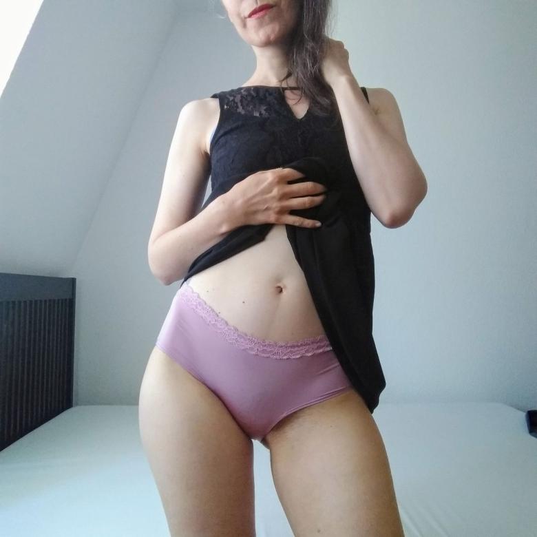 Satin und Spitze
