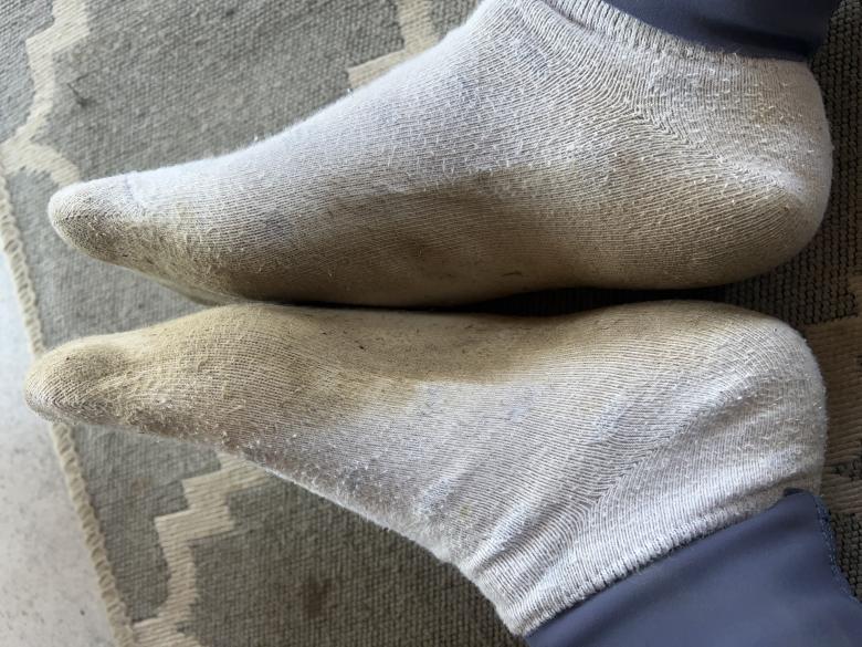Dreckige Sneakersocken