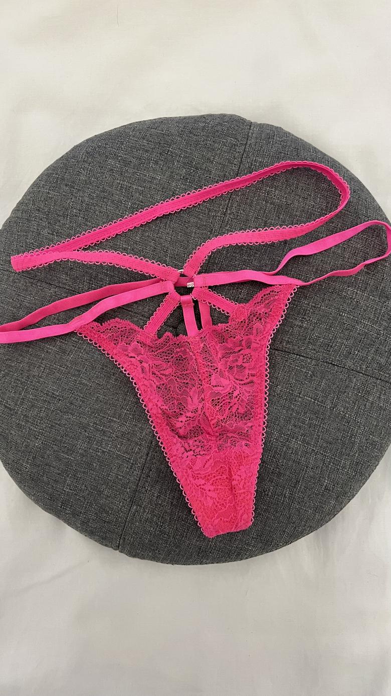 String Pink