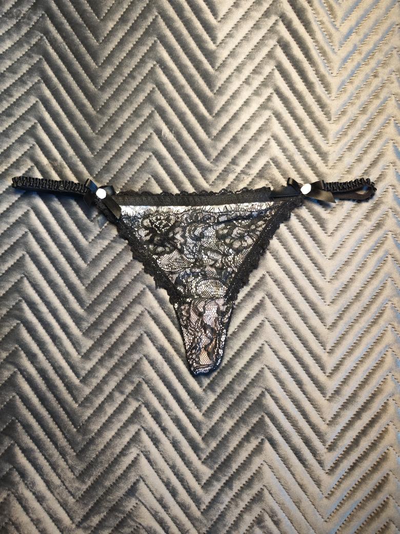 Sexy String - Spitze - Gr.38